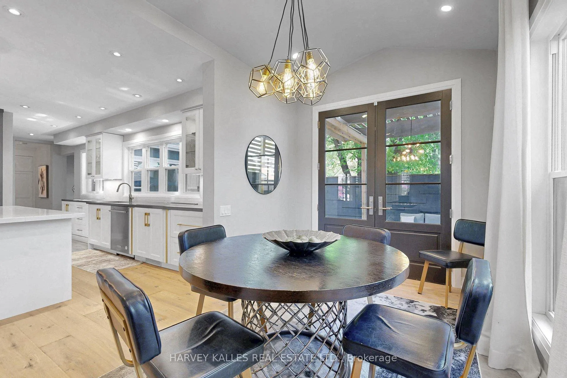 Photo 17 of 21 Kellam Street, Vaughan, Kleinburg — HOMEH
