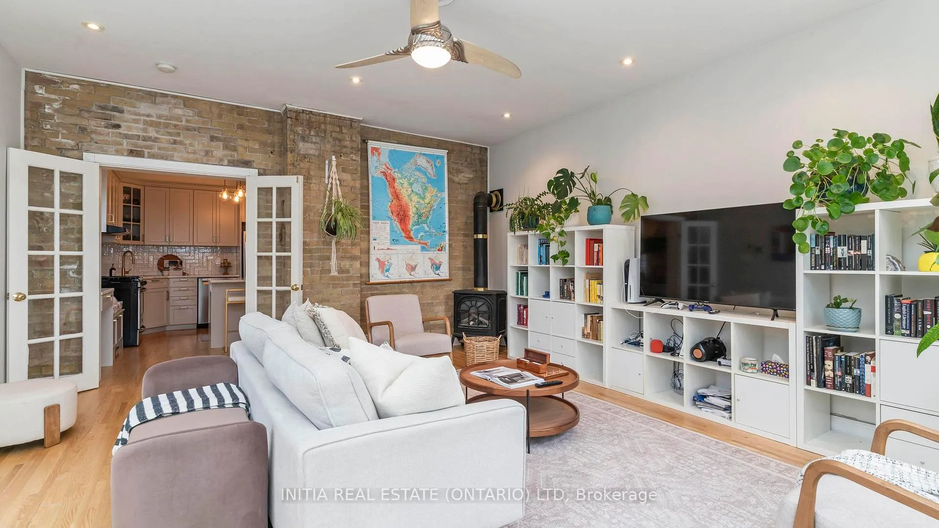 Photo 17 of 31 Cartwright Street, London, East F — HOMEH