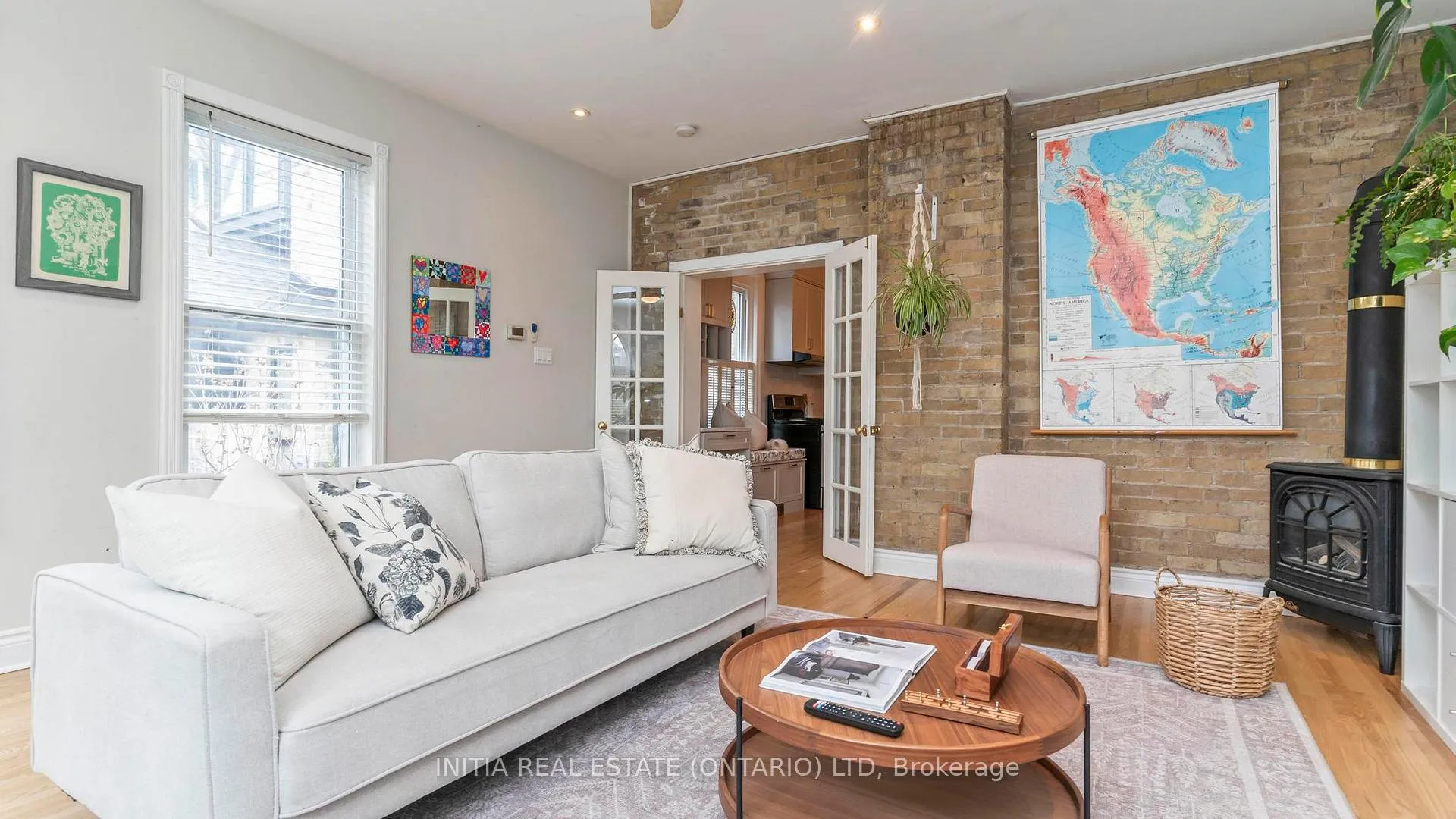 Photo 18 of 31 Cartwright Street, London, East F — HOMEH