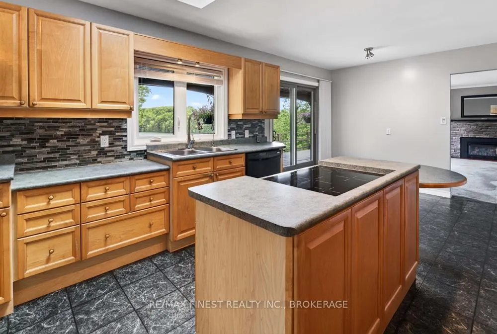 Photo 7 of 1034 Sally Lane, Frontenac, Frontenac South — HOMEH