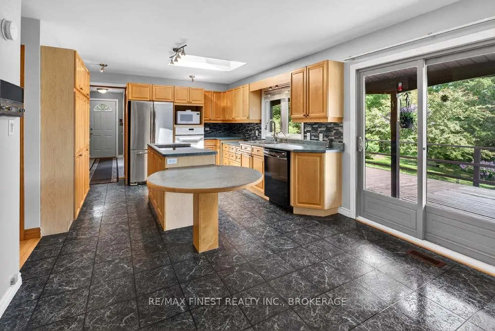Photo 8 of 1034 Sally Lane, Frontenac, Frontenac South — HOMEH