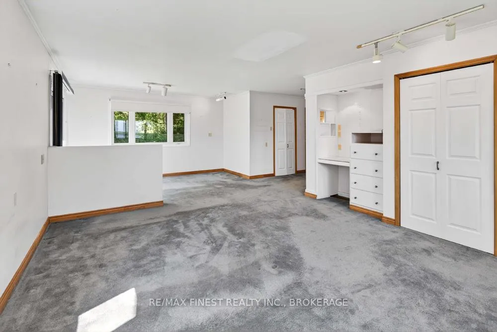 Photo 21 of 1034 Sally Lane, Frontenac, Frontenac South — HOMEH