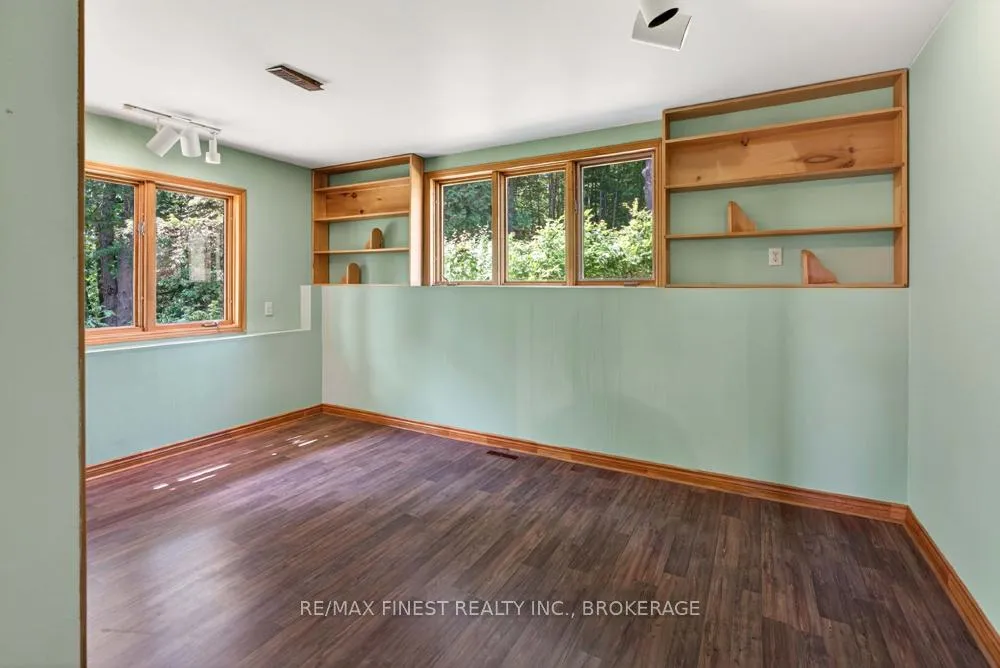 Photo 36 of 1034 Sally Lane, Frontenac, Frontenac South — HOMEH