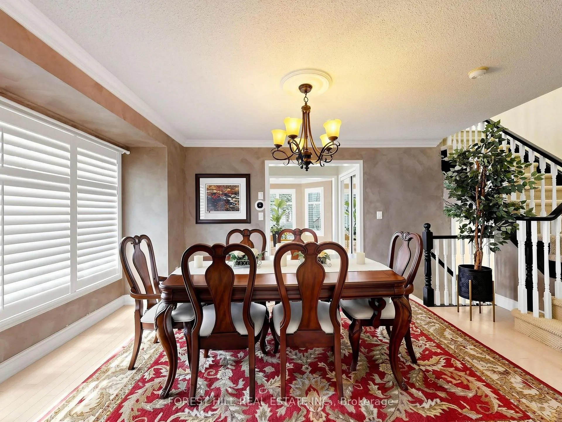 Photo 8 of 51 Winston Castle Drive, Markham, Berczy — HOMEH
