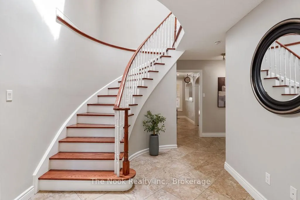Photo 4 of 19 Patrick Drive, Whitby, Pringle Creek — HOMEH