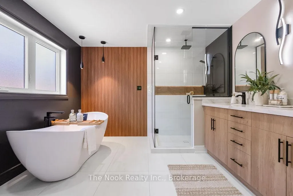 Photo 25 of 19 Patrick Drive, Whitby, Pringle Creek — HOMEH