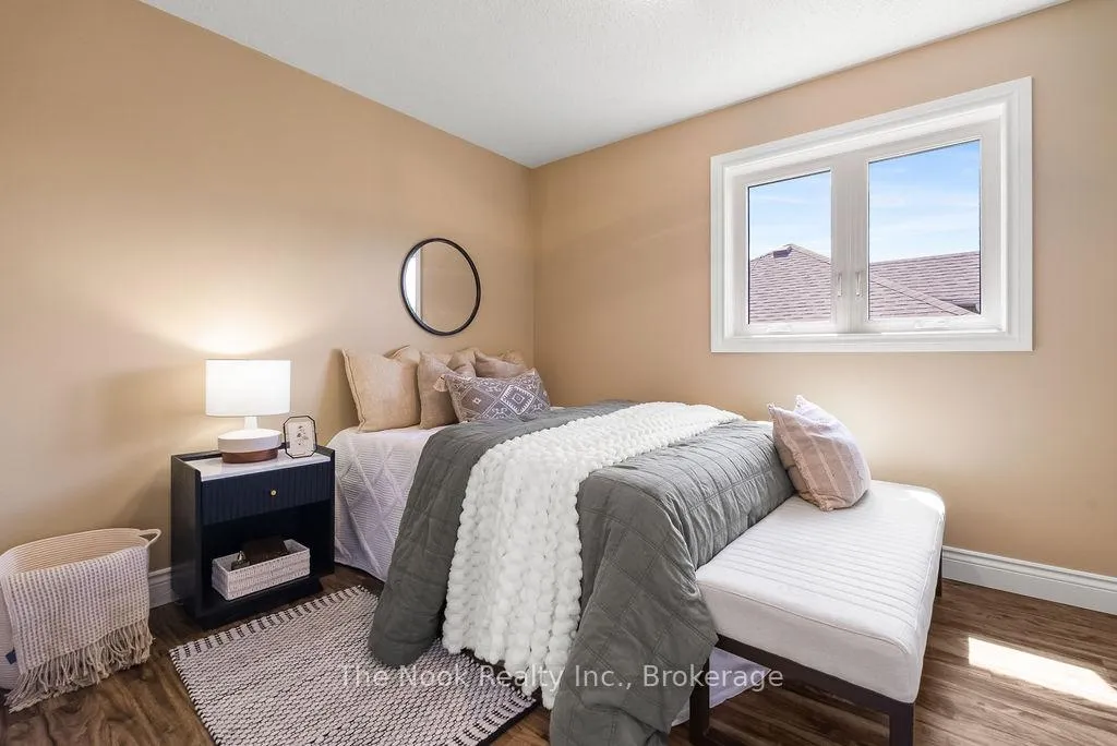 Photo 29 of 19 Patrick Drive, Whitby, Pringle Creek — HOMEH
