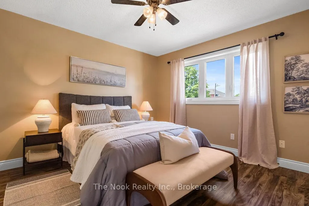 Photo 31 of 19 Patrick Drive, Whitby, Pringle Creek — HOMEH
