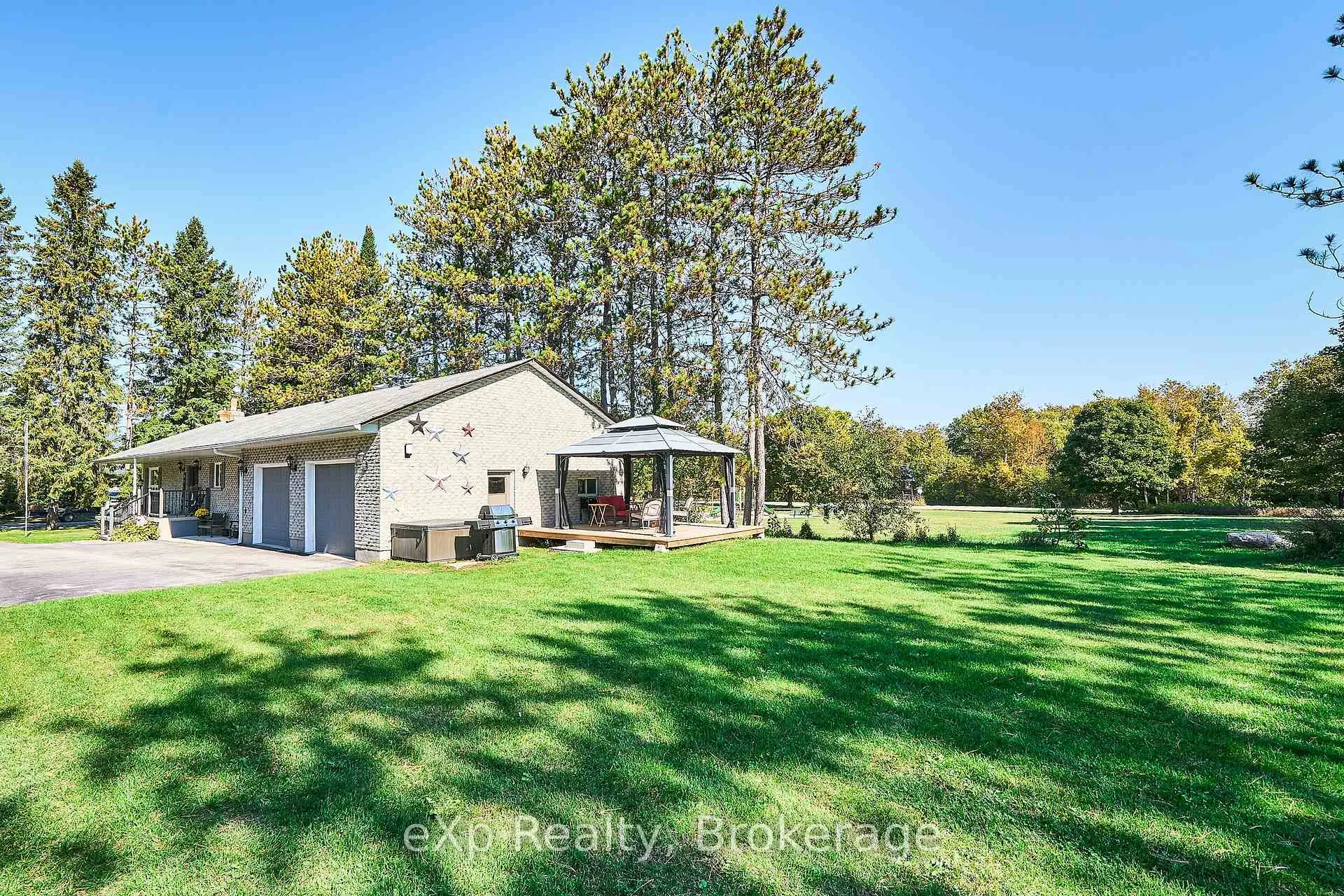 Photo 7 of 9 Hilda Avenue, Uxbridge, Rural Uxbridge — HOMEH