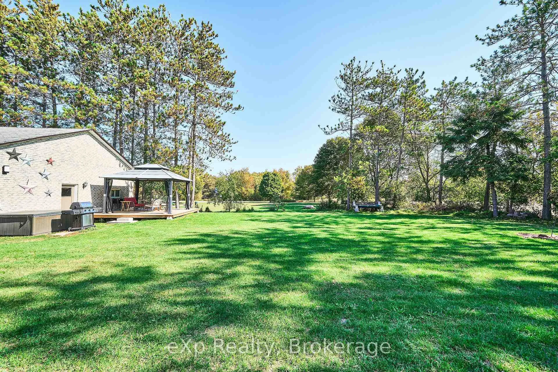 Photo 14 of 9 Hilda Avenue, Uxbridge, Rural Uxbridge — HOMEH