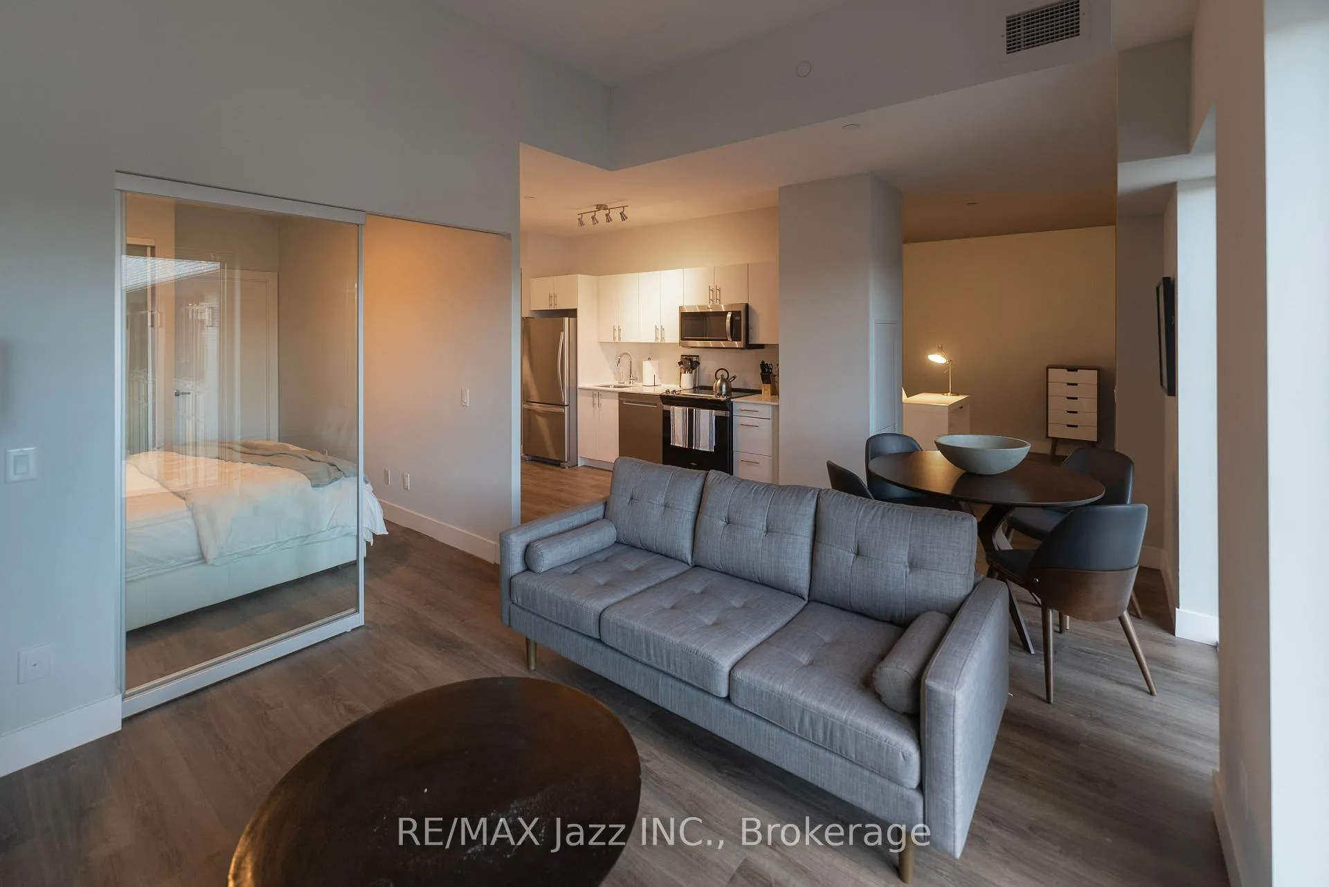 Photo 3 of Unit 1601, 80 Bond Street E, Oshawa, O'Neill — HOMEH