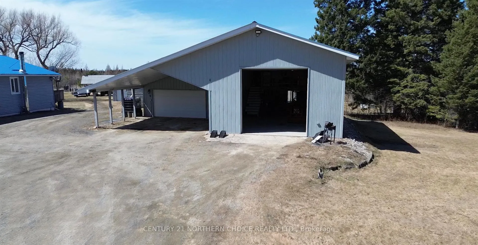 Photo 3 of 1251 Barnhart Road, Emo — HOMEH