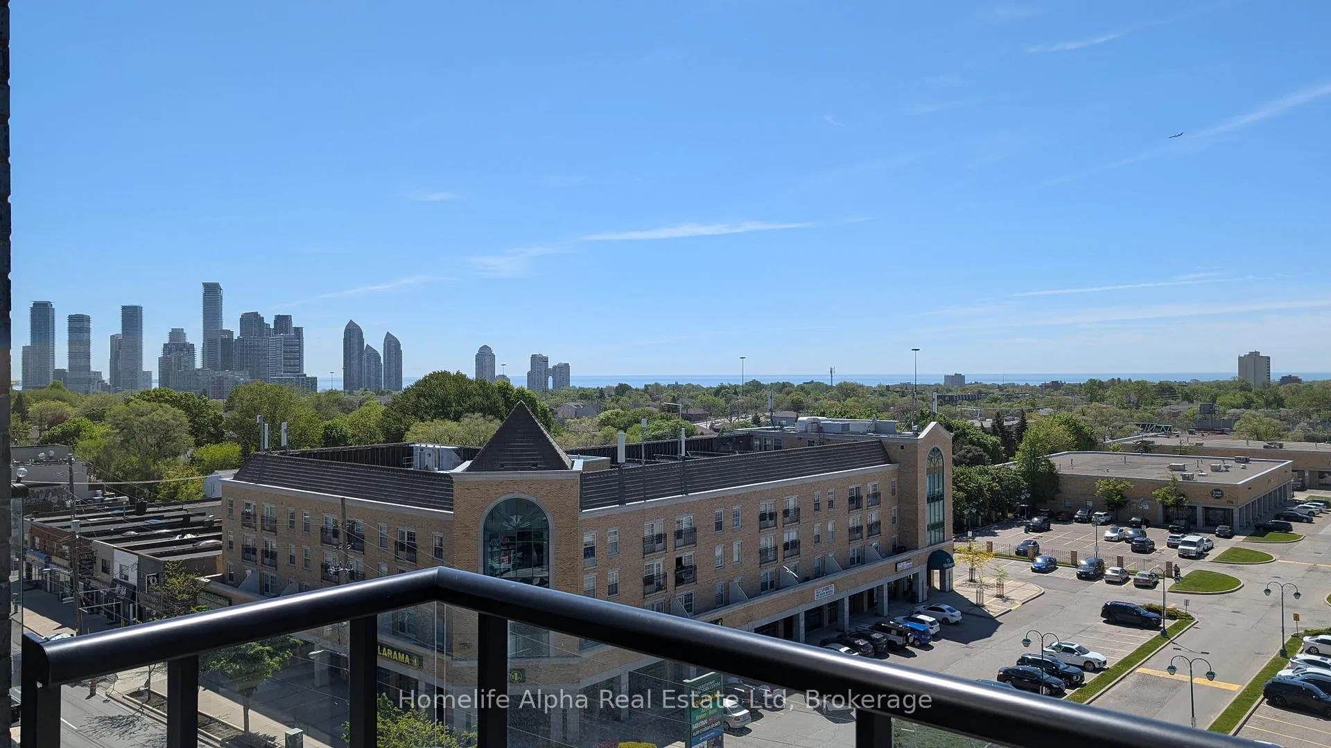 Photo 13 of Unit 713, 7 Smith Crescent, Etobicoke, Stonegate-Queensway — HOMEH
