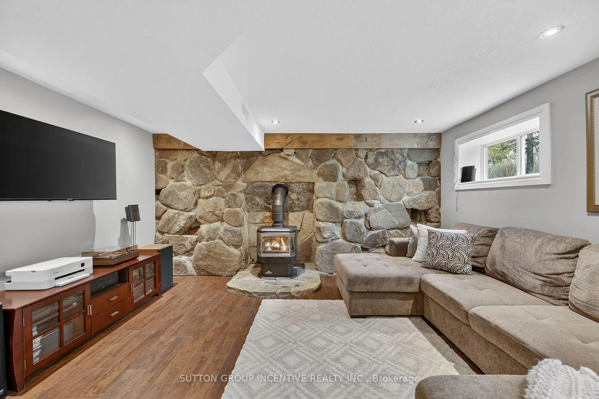 Photo 42 of 10 Springhome Road, Oro-Medonte, Rural Oro-Medonte — HOMEH
