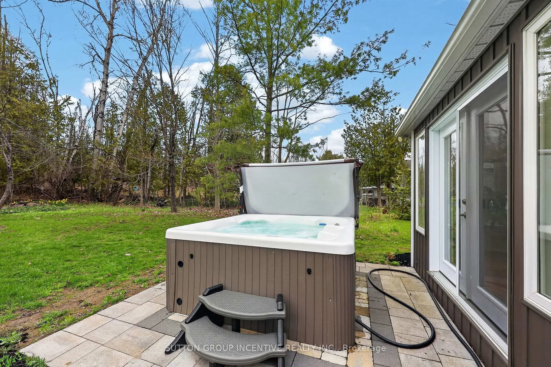 Photo 51 of 10 Springhome Road, Oro-Medonte, Rural Oro-Medonte — HOMEH