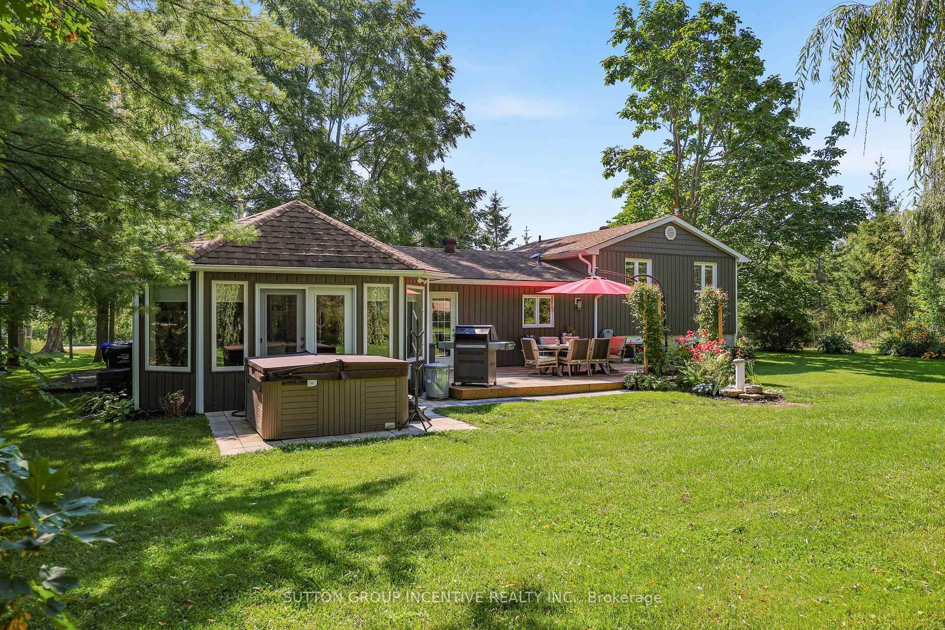 Photo 57 of 10 Springhome Road, Oro-Medonte, Rural Oro-Medonte — HOMEH