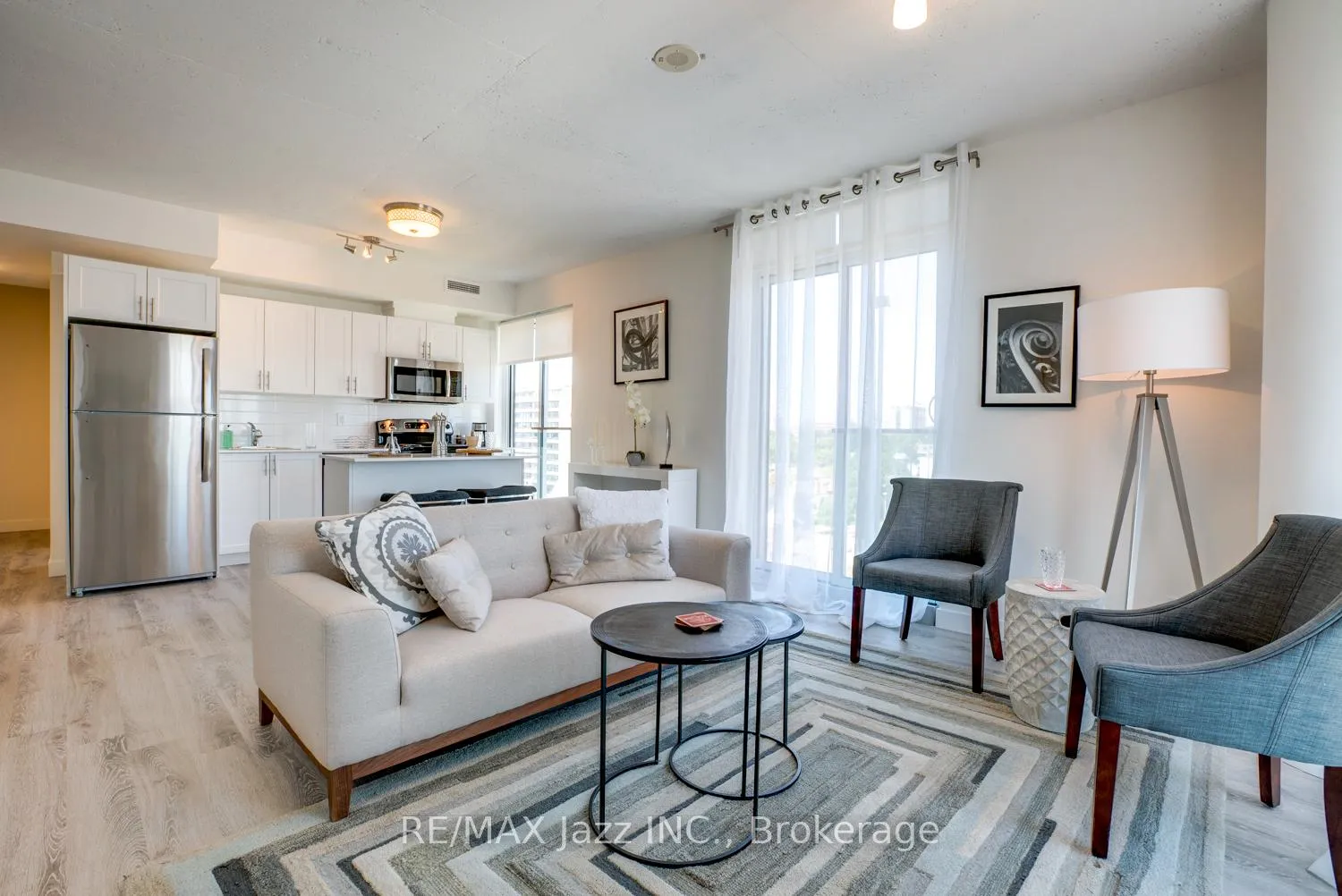 Photo 2 of Unit 305, 100 Bond Street E, Oshawa, O'Neill — HOMEH