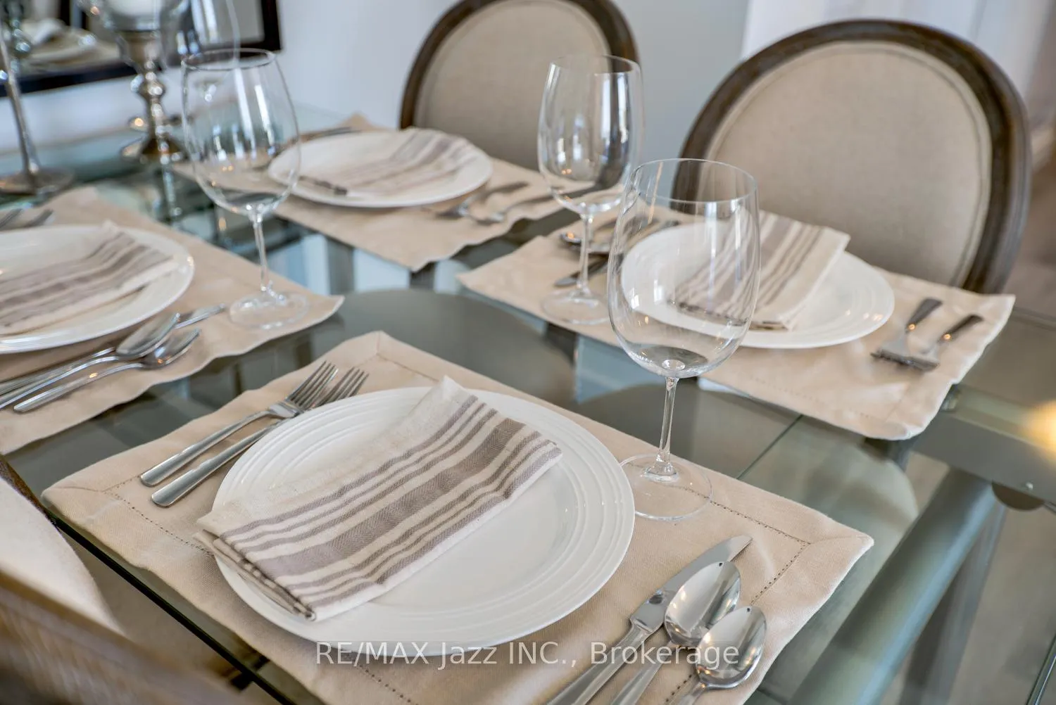 Photo 13 of Unit 305, 100 Bond Street E, Oshawa, O'Neill — HOMEH