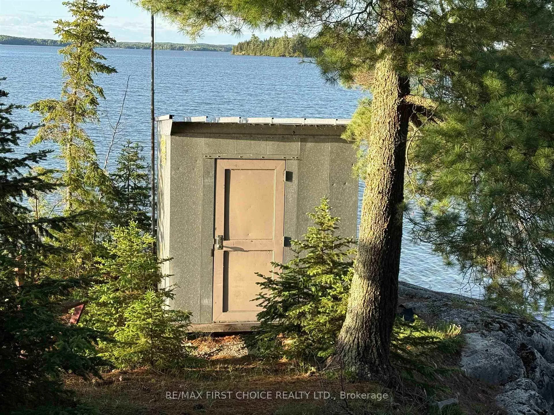 Photo 9 of Larson Bay, Thunder Bay Remote Area, Oxdrift — HOMEH