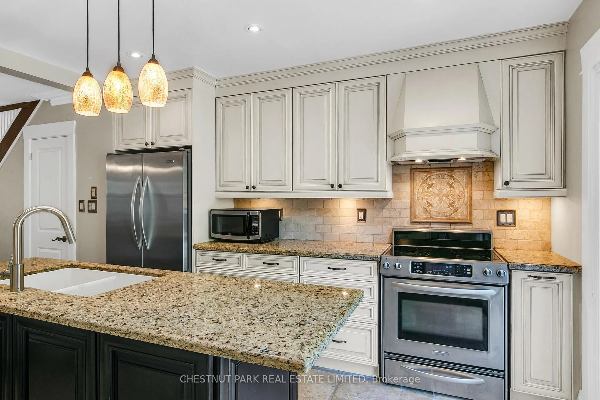 Photo 21 of 484 Merton Street, Toronto, Mount Pleasant East — HOMEH