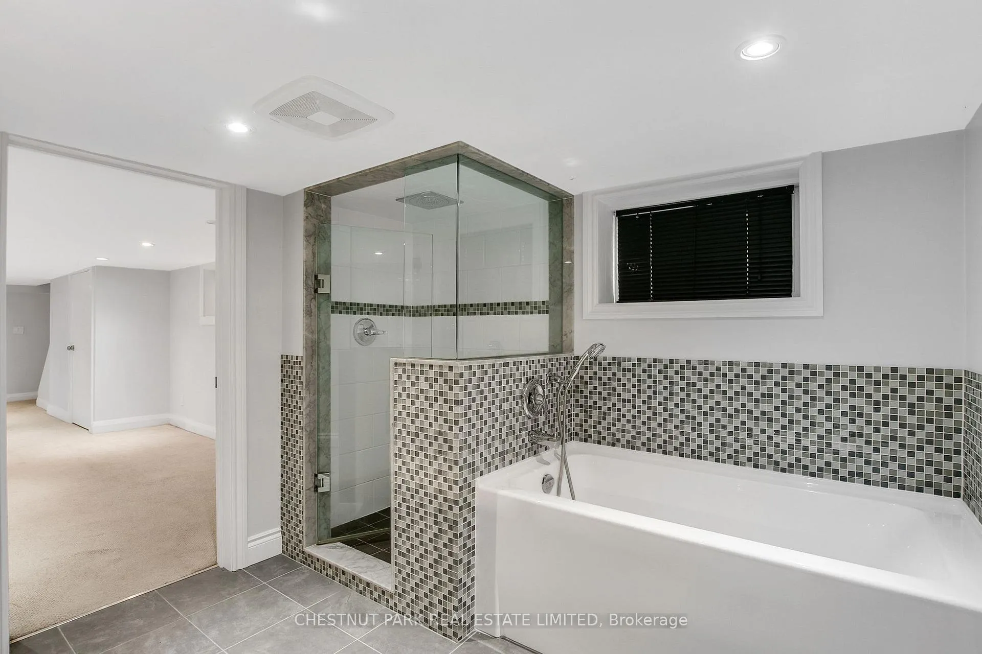 Photo 40 of 484 Merton Street, Toronto, Mount Pleasant East — HOMEH