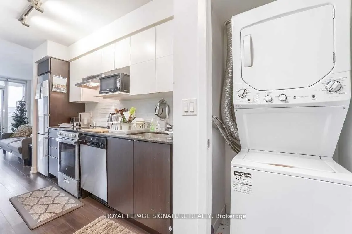 Photo 23 of Unit 608, 120 Varna Drive, Toronto, Englemount-Lawrence — HOMEH
