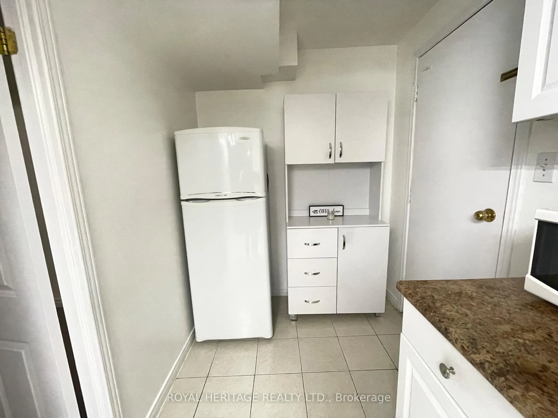 Photo 19 of Unit Basement, 1633 Marshcourt Drive, Pickering, Village East — HOMEH
