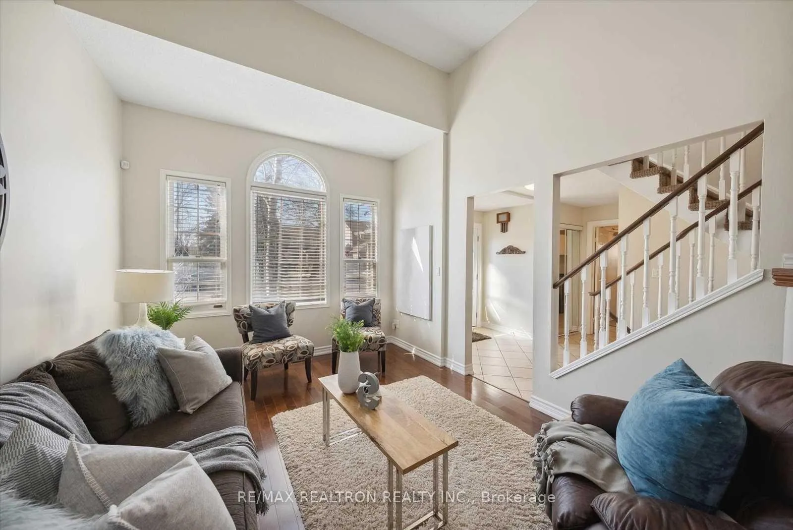 Photo 5 of Unit Upper, 68 Flint Crescent, Whitby, Rolling Acres — HOMEH