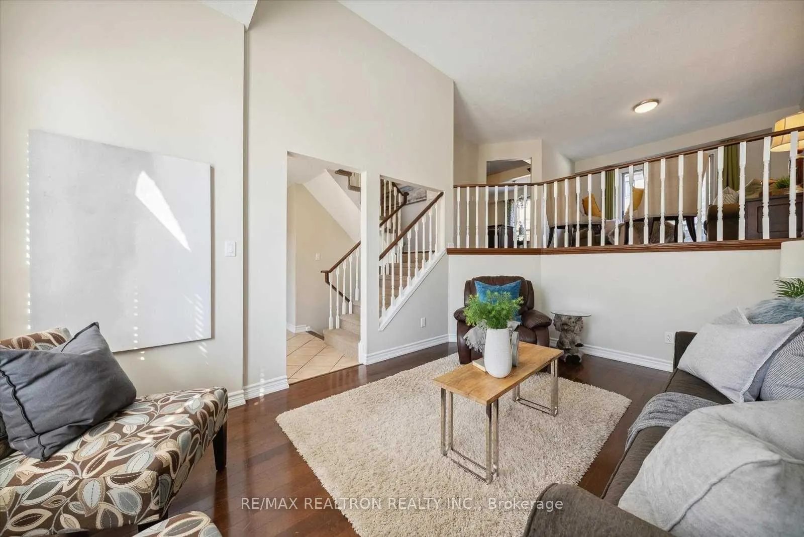 Photo 6 of Unit Upper, 68 Flint Crescent, Whitby, Rolling Acres — HOMEH