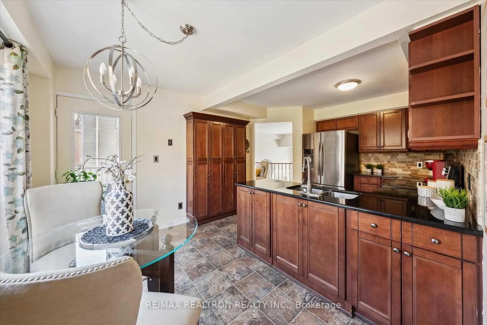 Photo 11 of Unit Upper, 68 Flint Crescent, Whitby, Rolling Acres — HOMEH