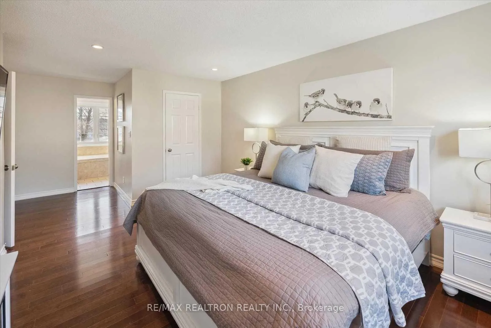 Photo 22 of Unit Upper, 68 Flint Crescent, Whitby, Rolling Acres — HOMEH