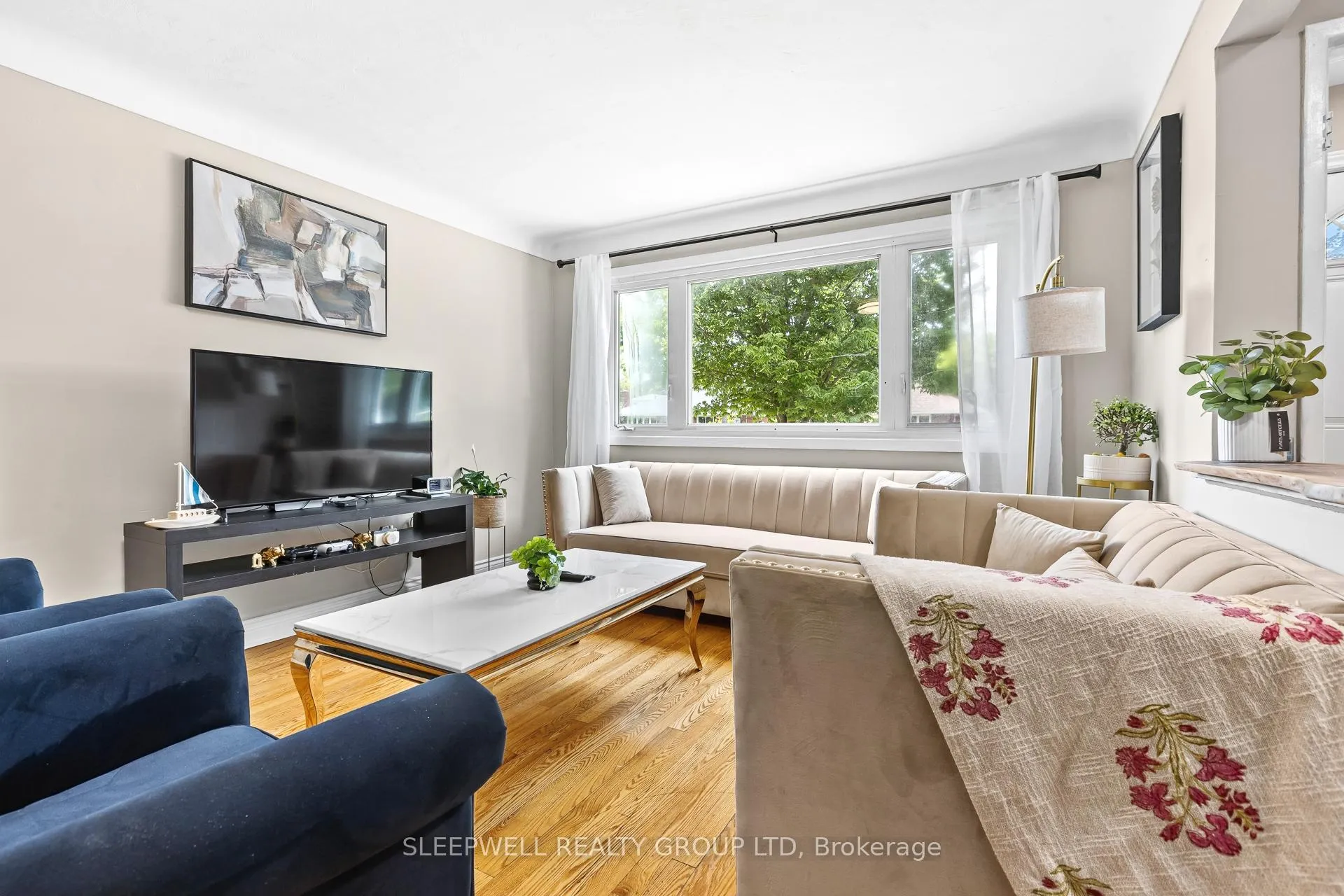 Photo 3 of 1486 Lepage Avenue, Ottawa, Carlington — HOMEH