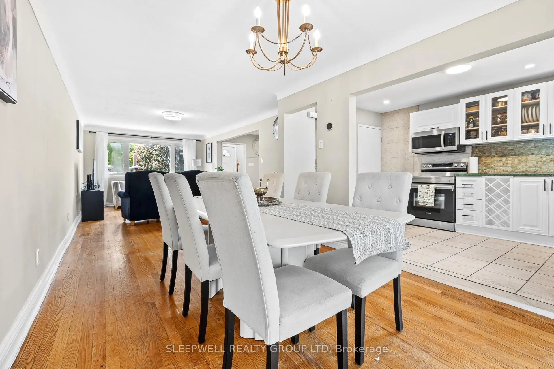 Photo 4 of 1486 Lepage Avenue, Ottawa, Carlington — HOMEH
