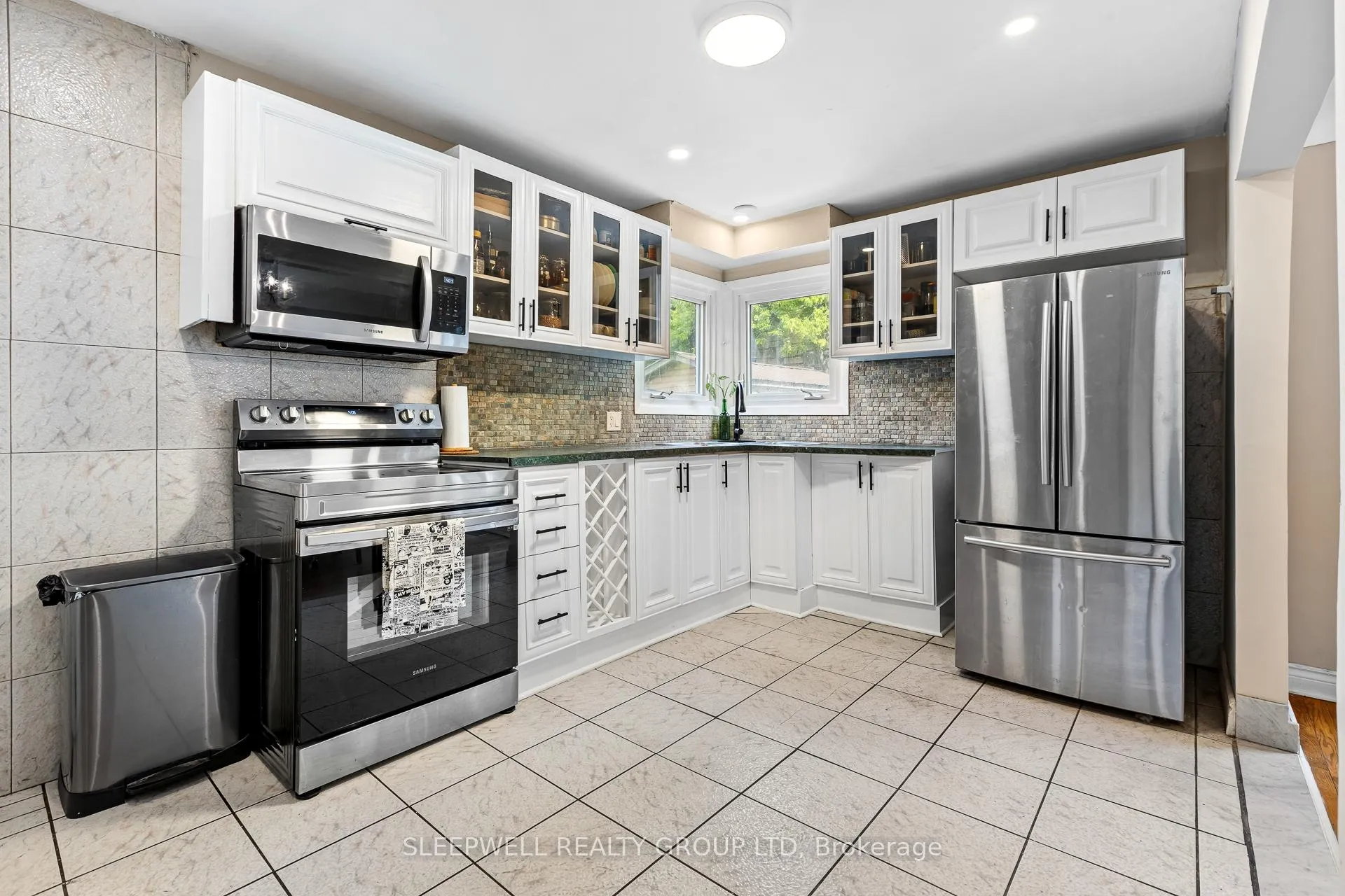 Photo 6 of 1486 Lepage Avenue, Ottawa, Carlington — HOMEH