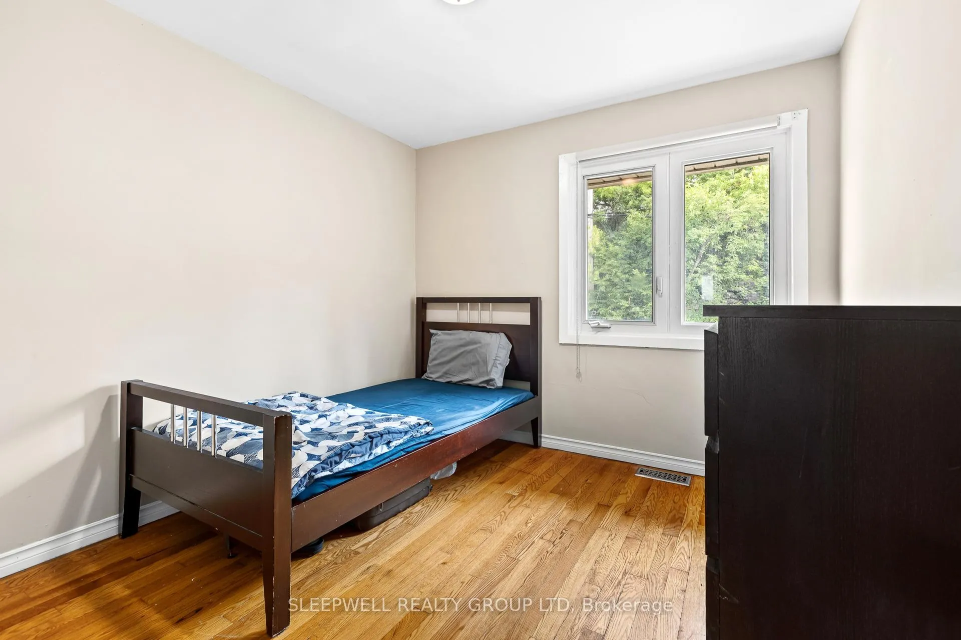 Photo 19 of 1486 Lepage Avenue, Ottawa, Carlington — HOMEH
