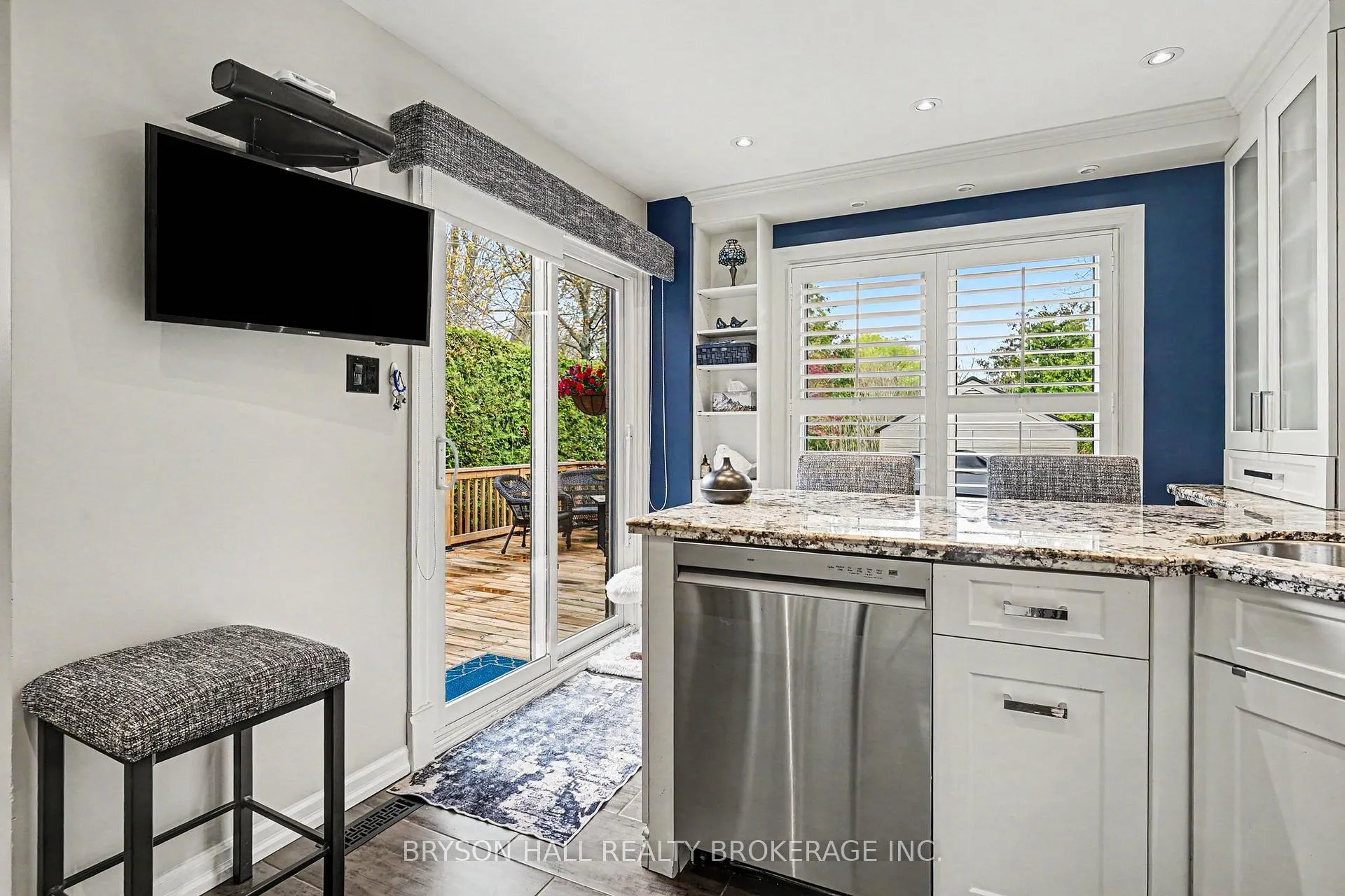 Photo 6 of 2122 Hunt Crescent, Burlington, Headon — HOMEH