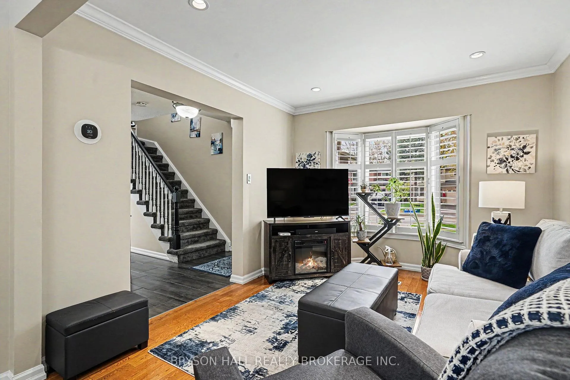 Photo 7 of 2122 Hunt Crescent, Burlington, Headon — HOMEH