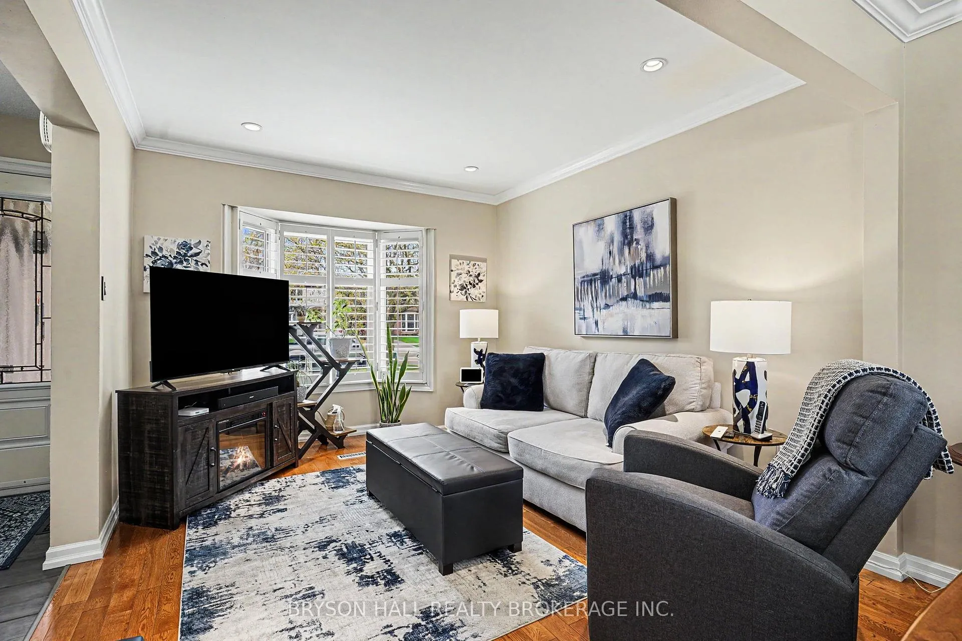 Photo 8 of 2122 Hunt Crescent, Burlington, Headon — HOMEH