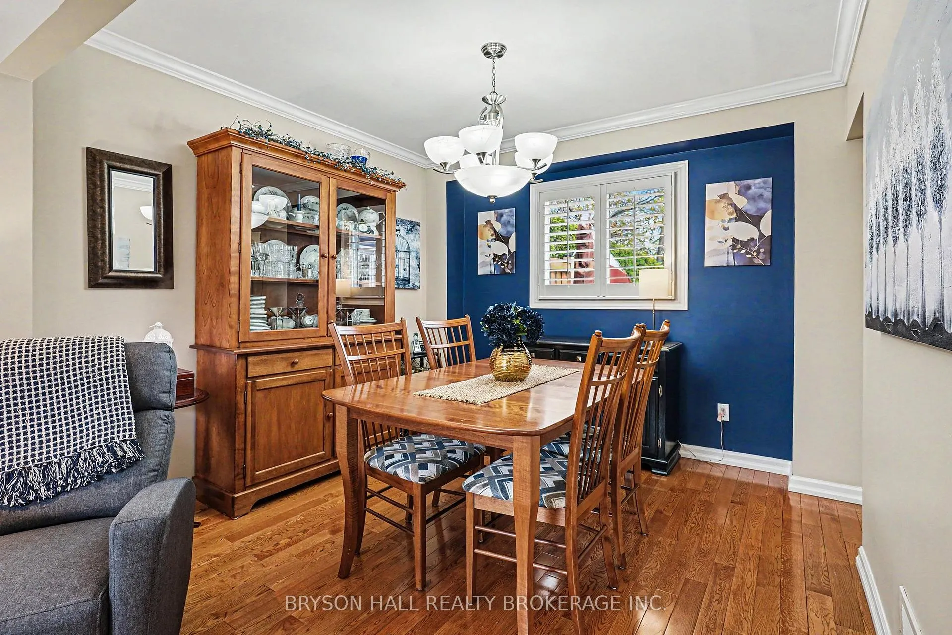 Photo 9 of 2122 Hunt Crescent, Burlington, Headon — HOMEH