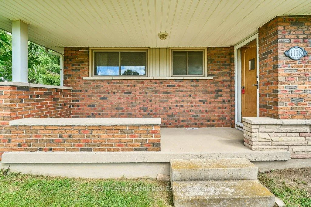Photo 4 of 1158 Lisgar Avenue, Oshawa, Donevan — HOMEH