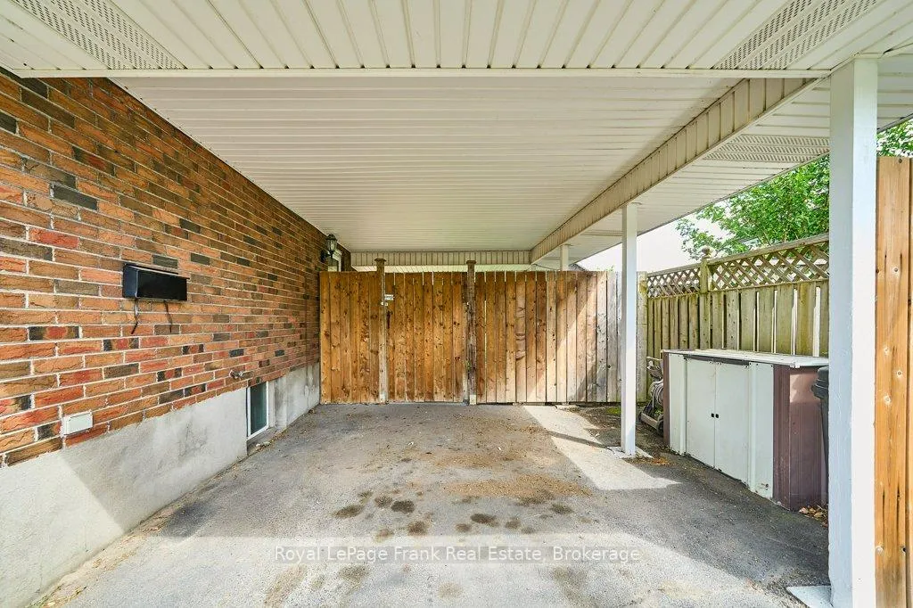 Photo 5 of 1158 Lisgar Avenue, Oshawa, Donevan — HOMEH