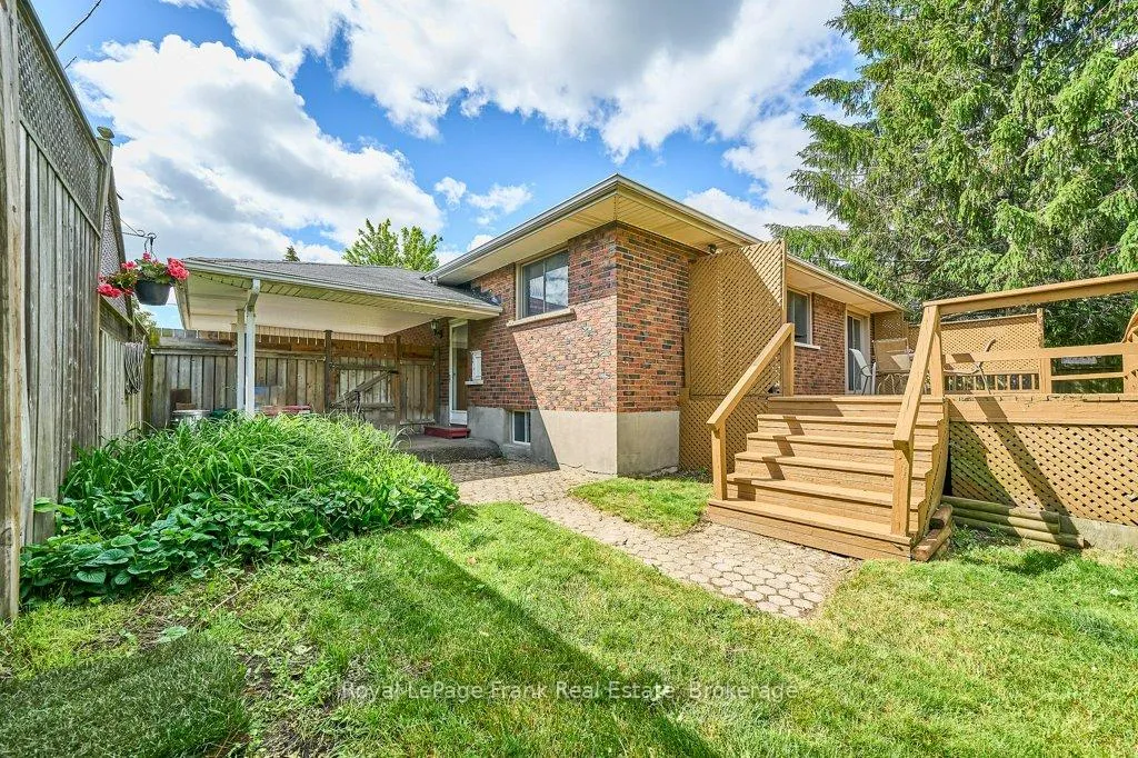 Photo 7 of 1158 Lisgar Avenue, Oshawa, Donevan — HOMEH