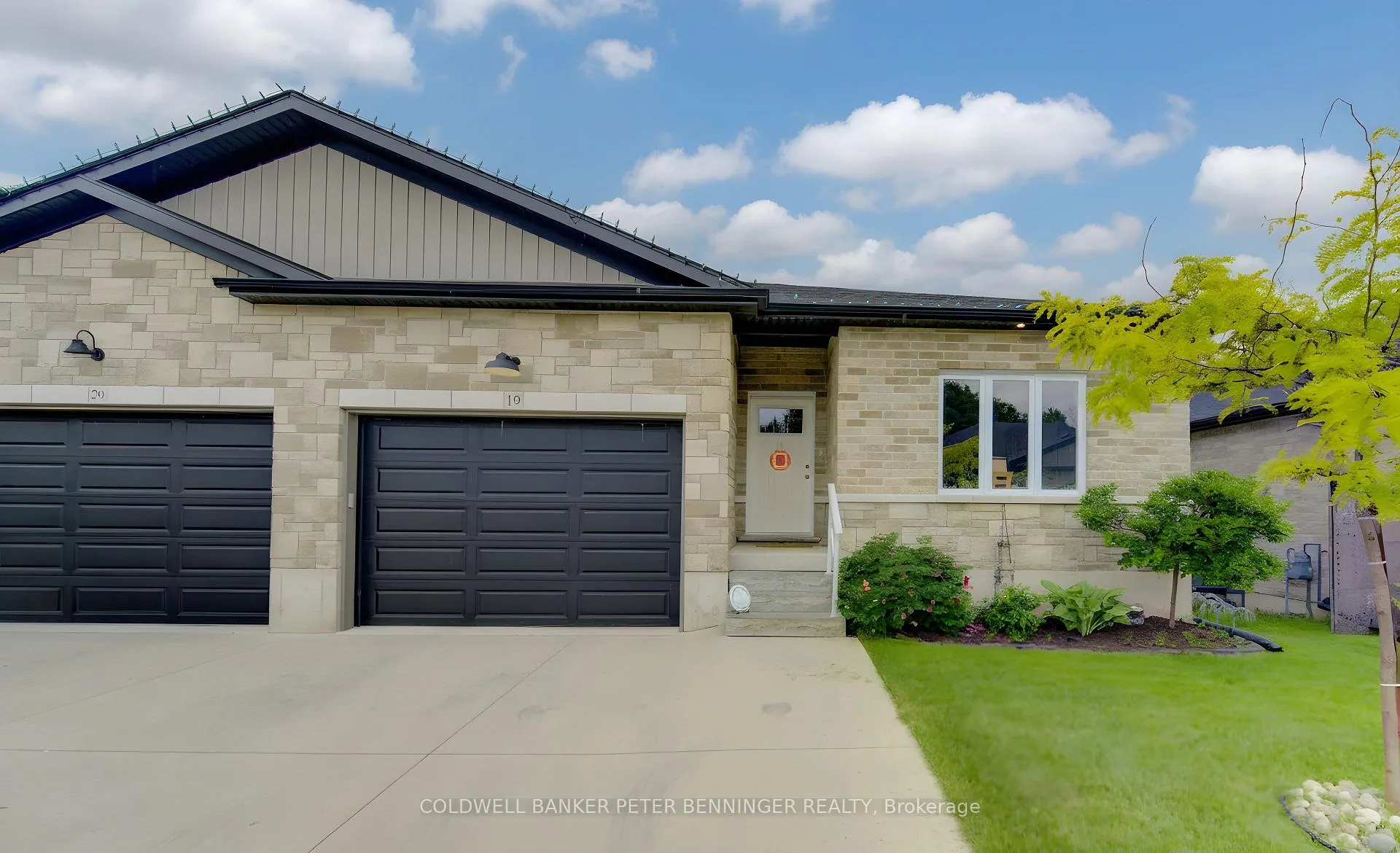 Photo 1 of Unit 19, 575 Albert Avenue N, North Perth, Listowel — HOMEH