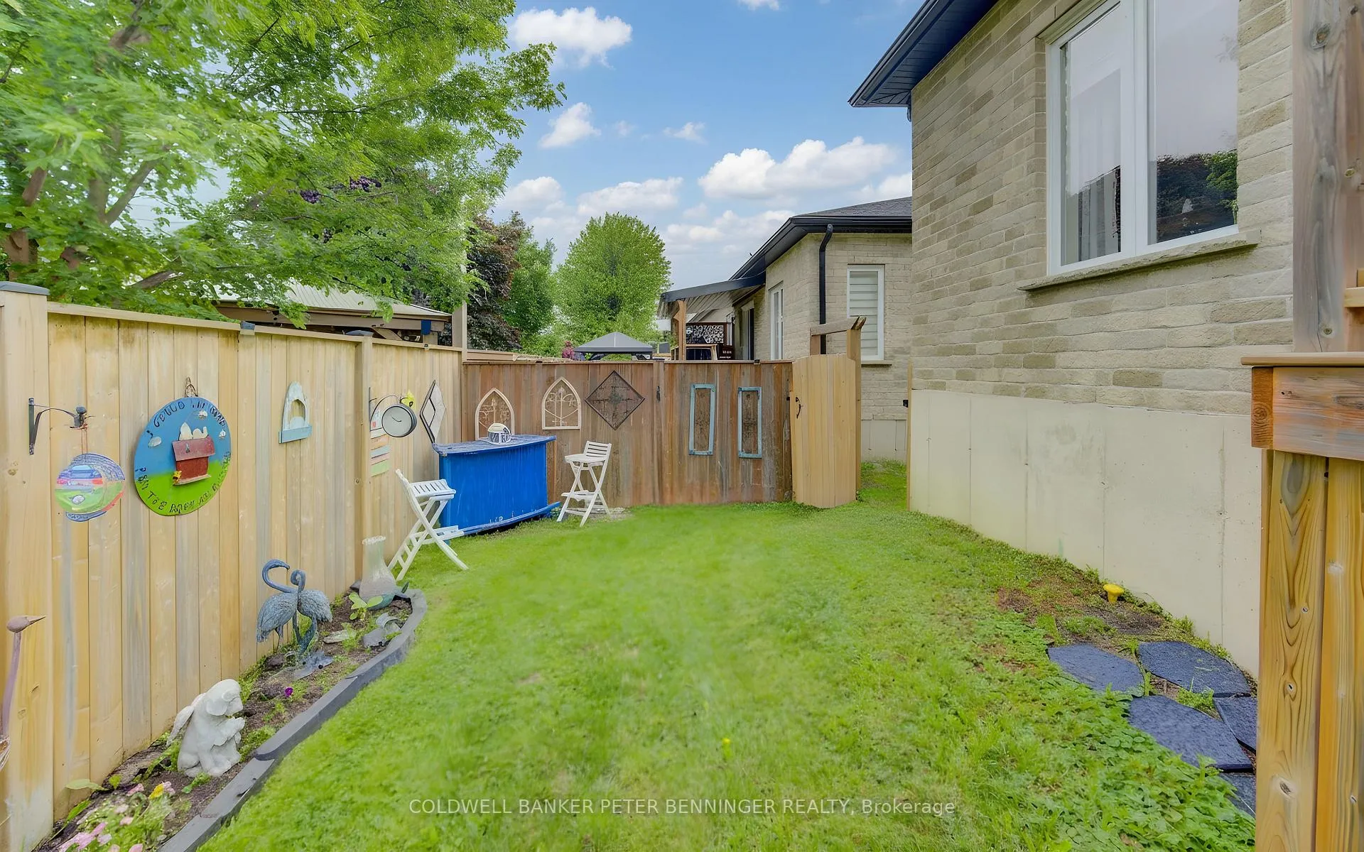 Photo 37 of Unit 19, 575 Albert Avenue N, North Perth, Listowel — HOMEH