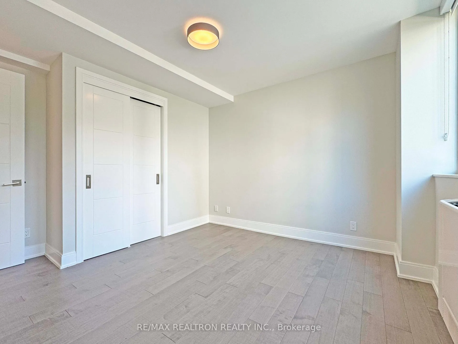 Photo 12 of Unit 203, 11 Walmer Road, Toronto, The Annex — HOMEH