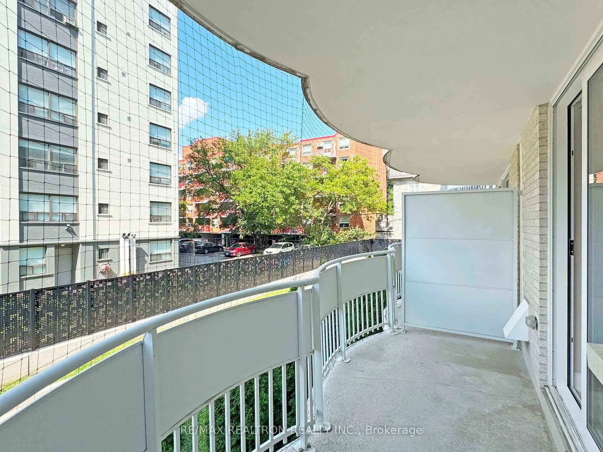 Photo 16 of Unit 203, 11 Walmer Road, Toronto, The Annex — HOMEH