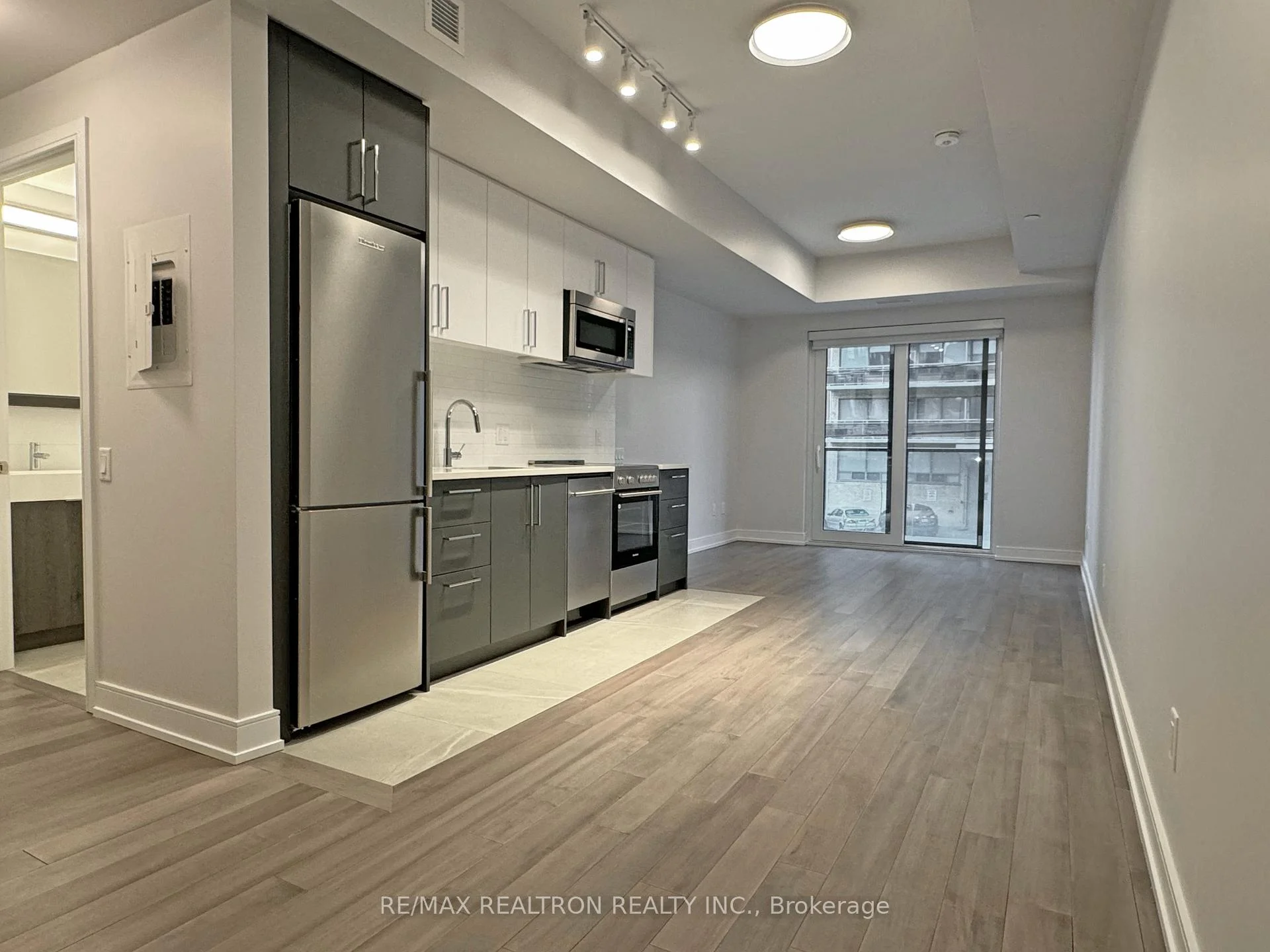 Photo 21 of Unit 202, 2525 Bathurst Street, Toronto, Forest Hill North — HOMEH