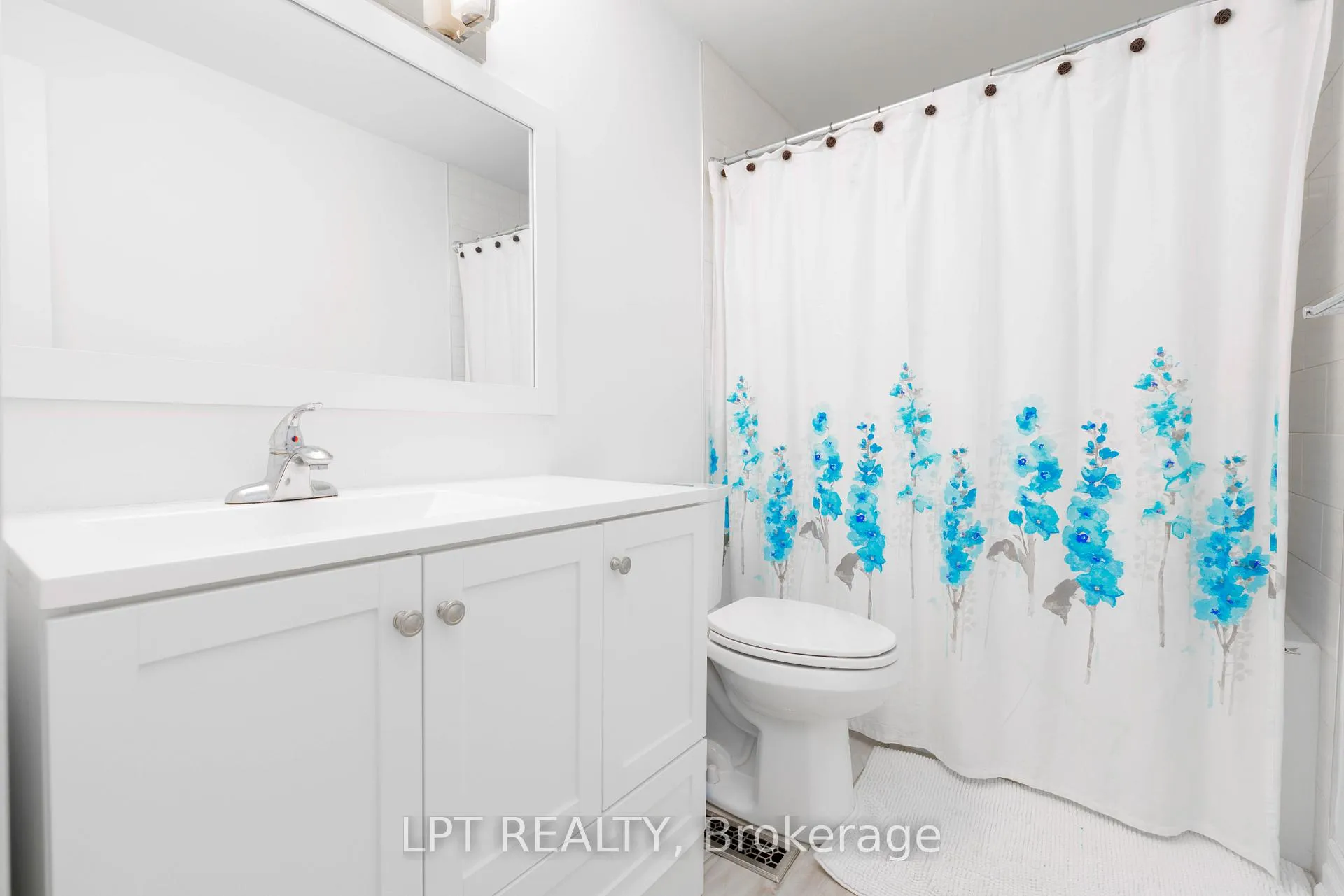 Photo 24 of 6 Odin Crescent, Aurora, Aurora Village — HOMEH