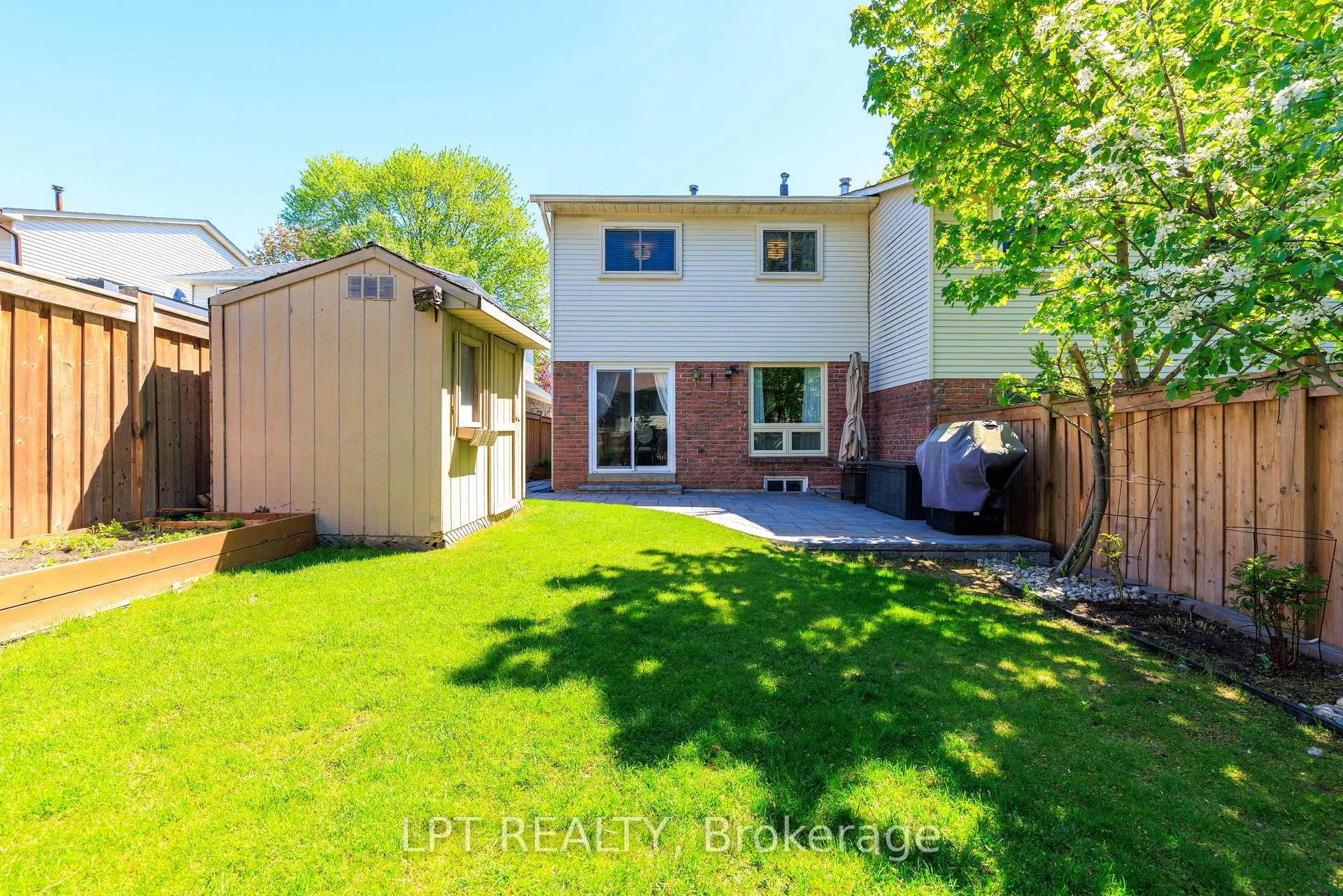 Photo 32 of 6 Odin Crescent, Aurora, Aurora Village — HOMEH
