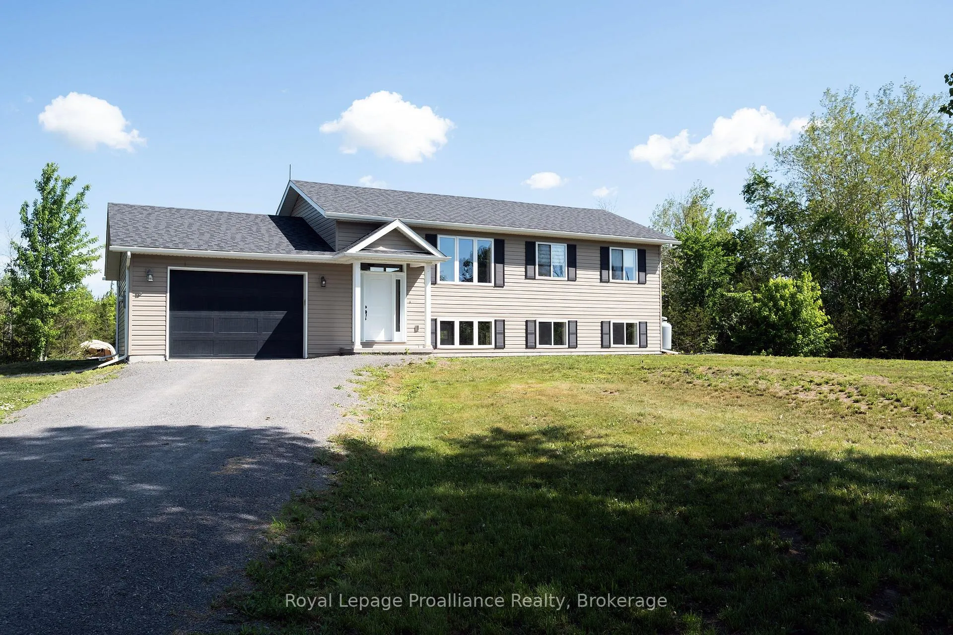 Photo 3 of 741 Callaghan Road, Tyendinaga, Tyendinaga Township — HOMEH